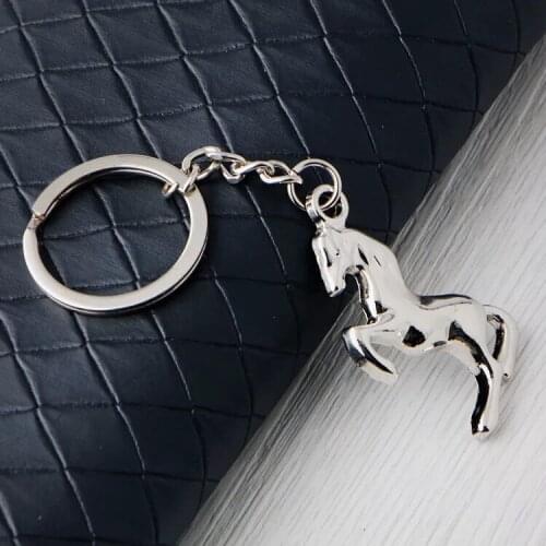 Free shipping 100pcs/lot lovely zinc alloy horse keychain cheap wedding favors and gifts, event party souvenirs suppllies