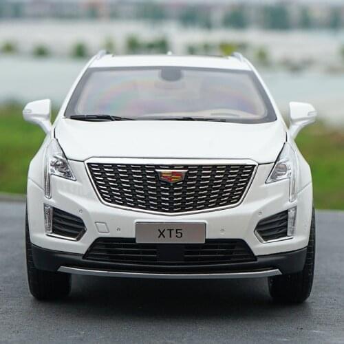 High quality authentic 1:18 SAIC-GM GM 2019 XT5 Cadilac new XT5 diecast car model with small gift