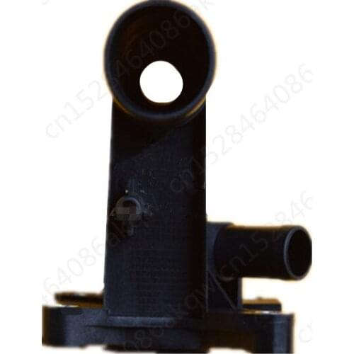 Car Upper water pipe interface 2007Fo rdF ocu sMo nd eo2015 Thermostat base four-way water pipe Upper pipe joint radiator