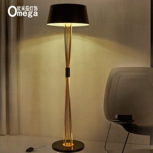 Postmodern minimalist creative classical floor lamp engineering model room living room study floor lamp designer lamps
