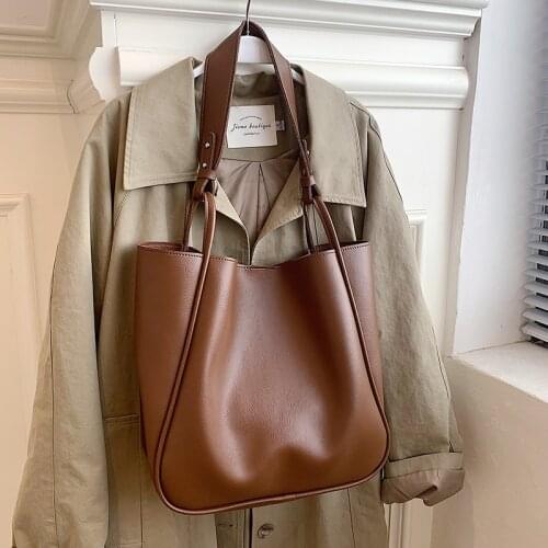 Fashion Large Capacity Bucket Handbag Purses Women Shoulder Bags 2021 Vintage Soft Leather Big Ladies Casual Totes High Quality