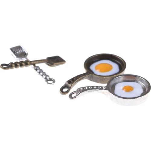 4pcs/set Pan Fried Eggs Pandent Dollhouse Kitchenware For Children Kid Kitchen Toys Dollhouse Miniature Kitchen Decoration