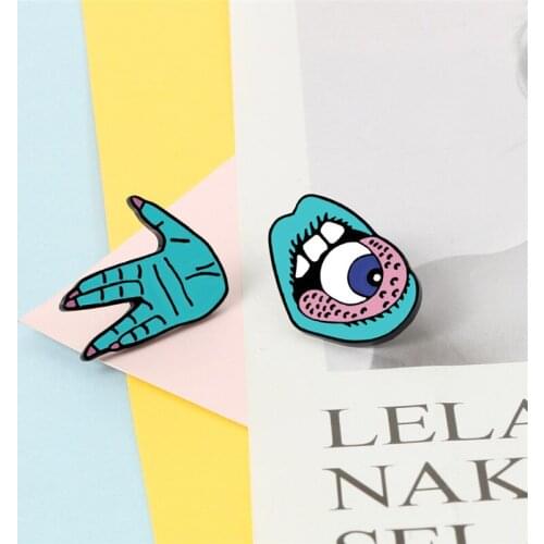 Exaggeration Horror Eyeball In Mouth Enamel Pins Green Punk Hand Brooch Badge Jackets Shirt Bag Lapel Button Pin Cartoon Jewelry