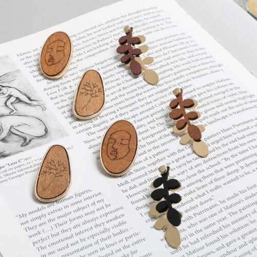 Vintage Vintage original wood shaped face leaf alloy earrings DIY hand jewelry earrings accessories materials