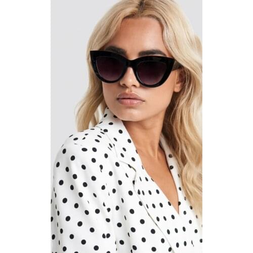 Women Cat Eye Sunglasses Eyeglasses 4330 Thick-Framed Design Lady Bright Black