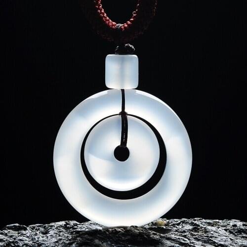 Natural agate chalcedony ring through ice lash buckle Yuhuan women autumn sweater chain pendant jewelry for men and women secti