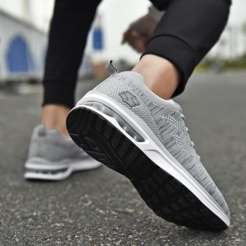 Kalorzze Men's Roller Skates