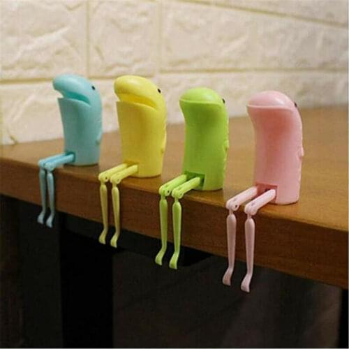 4 PCS Car Air Freshener ABS Shaking Legs EEL Perfume Air Conditioning Clip Decoration Miniatures