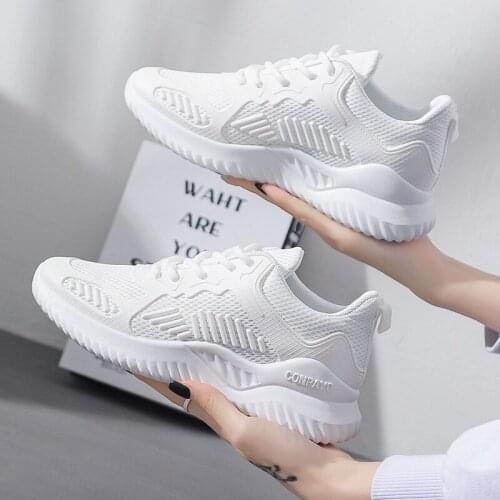 Breathable Single Net Shoes Women Running Shoes New Sports Womens Shoes Wild Fashion Trend Plus Size Flats Sneakers