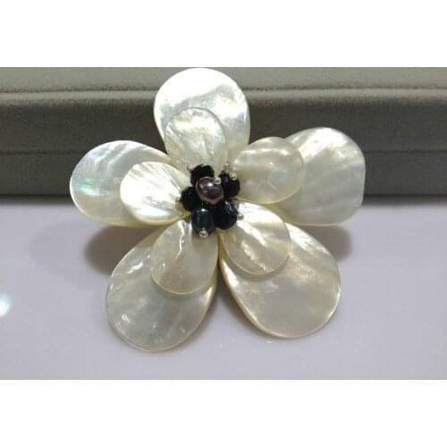 Natural Sea Shell Flower Brooches Pins For Women Jewelry Brooch Bouquest Free Shipping Freshwater pearls corsage brooches