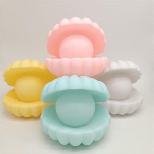 Christmas Luminous Toy Lamps LED Vinyl Shell Night Light Desktop Pearls Lamp Bedroom for Decoration Bedside Girls Creative Gifts