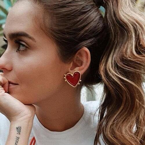 2021New Design Red Heart Stud Earring Women Metal Gold Color Eye Heart Lips Wedding Statement Earrings Fashion Party Jewelry