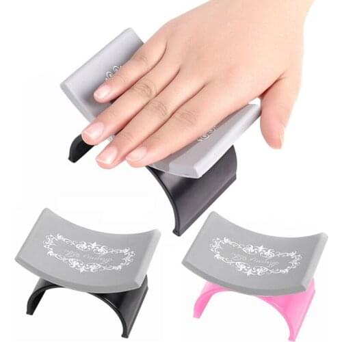 Nail Arm Manicure Hand Pillow U Shape Cushion Pillow Professional Nail Rest Cushion Table Desk Station Manicure Tool