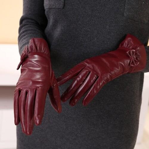 2018 New Leather Gloves Womens Flounced Bow Fur Purple Goatskin