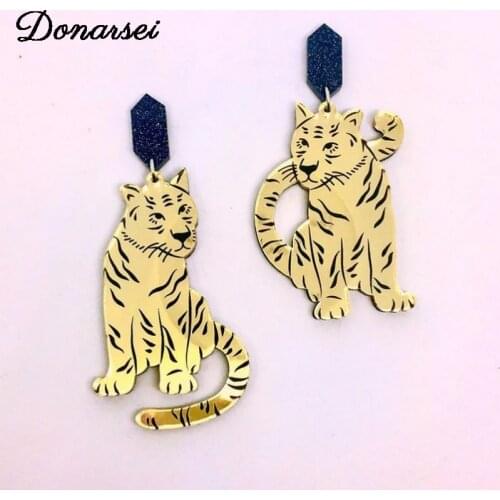 Donarsei Personality Asymmetric Animal Leopard Drop Earrings For Women Exaggerated Gold Color Tiger Dangle Earrings Party