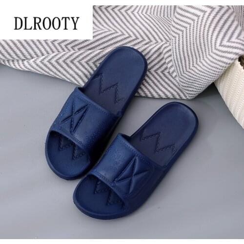 Men Slippers Sandals Flip Flops Bathroom 2019 Summer Fashion Flats Breathable Non-slip Shoes Man Home Slides Casual Male