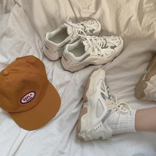 Women Sneakers Students Daddy Shoes Sports Shoes Breathable Reflective Comfortable Thick Sole White Platform Shoes