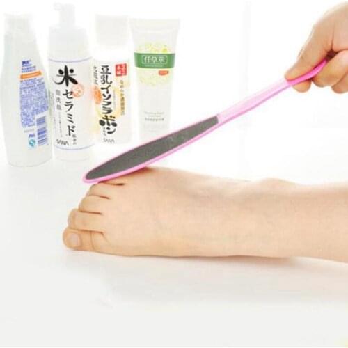 New 1 Pcs Portable Sandpaper Foot File Callus Dead Skin Remover Pedicure Double Side Wooden Handle Pedicure Tools Professional