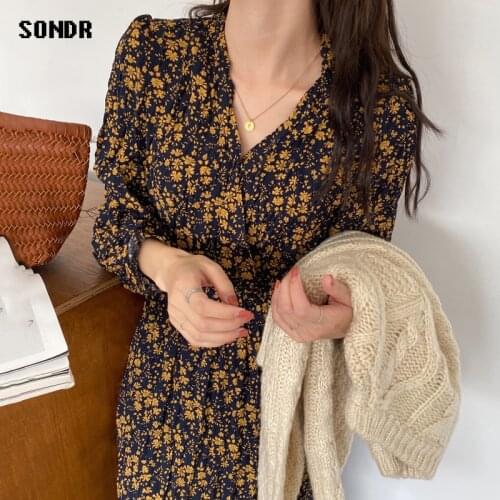 Korean Romantic Floral Dress 2020 Spring Autumn New V-Neck Pleated Flared Sleeve Dress One-Piece Long Dresses Vestido De Mujer