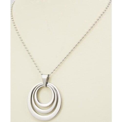 European and American Women Fashion Necklace Silver Color 3 Circles Pendant Necklace Stainless Steel Jewelry