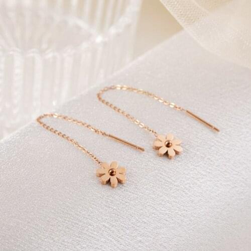 Korean Fashion Trendy Little Daisy Long Chain Drop Earrings For Women Elegant Simple No Fading Stainless Steel Jewelry Femme