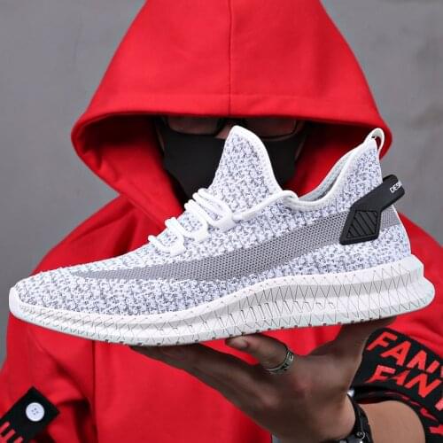 Summer 2021 new flying woven breathable mens shoes fashion high shoes large mesh shoes mens sports and leisure shoes