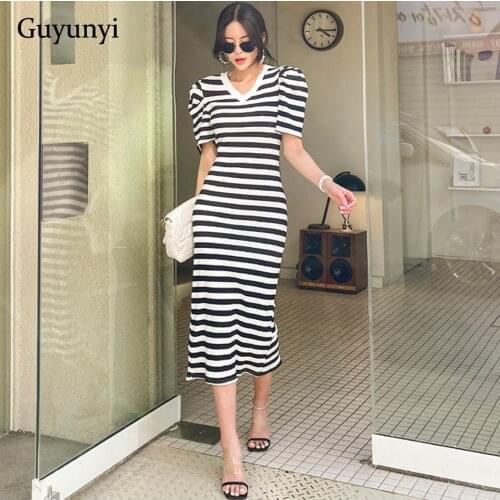 Black White Striped Knitted Dress 2021 Summer Simple V-Neck Puff Sleeve Pullover Temperament Long Style High Street Dress Women