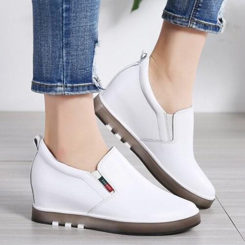 Internally increased 6cm small white shoes womens fall/winter 2021 hot style loafers wedge heel all-match leather travel shoes