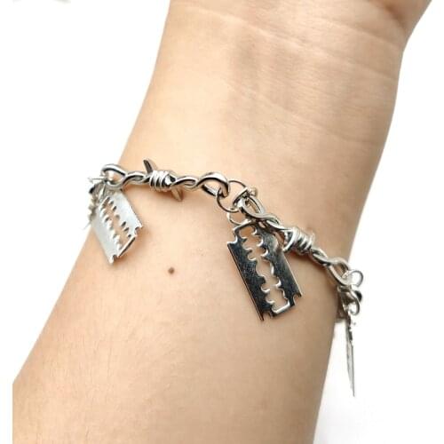 Small Wire Brambles Iron Unisex Choker Bracelet Women Hip-hop Gothic Punk Blade Barbed Wire Little Thorns Bracelet Choker Gifts