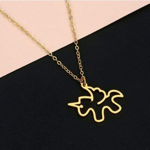 Cxwind Fashion Unicorn Horse Chain Necklaces for Women Vintage Charm Fly Horse Gold Pendant Necklace Geometric Collier Collares