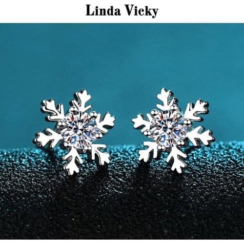 LINDA VICKY Rhodium Plated 925 Silver Moissanite Earrings Fashion Snowflakes shape Senior Jewelry 0.3ct VVS 100%Real Stud New