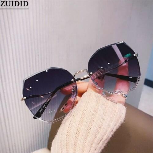 2021 Rimless Sunglasses Women Fashion Square Glasses Moda Mujer Zonnebril Dames Vogue Lunette De Soleil Femme Vasos Decorativos