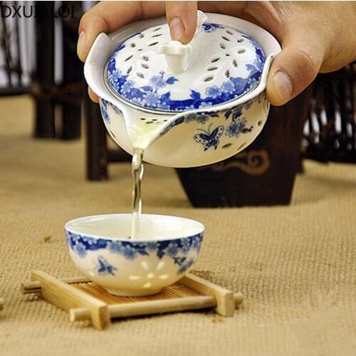 Linglong Ceramic Kuai Ke Cup Blue and White Transparent Hollow Hand grab teapot Creative Kung Fu Teapot Tea House Tea Set