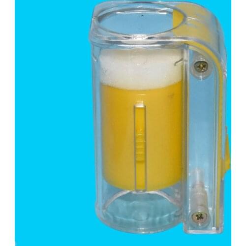 1pcs Bee Queen Marking Catcher Plastic One Handed Marker Bottle Plunger Plush Beekeeper Tool Garden Beekeeper Queen Bee Catcher