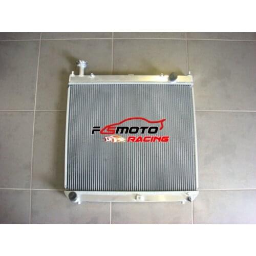 All Aluminum Radiator For Toyota Hiace SBV 1995-2004 04 03 02 01 00 95 96
