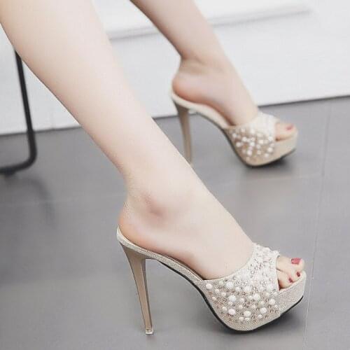 2018 New Style Of Fine And Cool Drag Girls In The Summer Of The Super High And Female Slippers A Word Drag