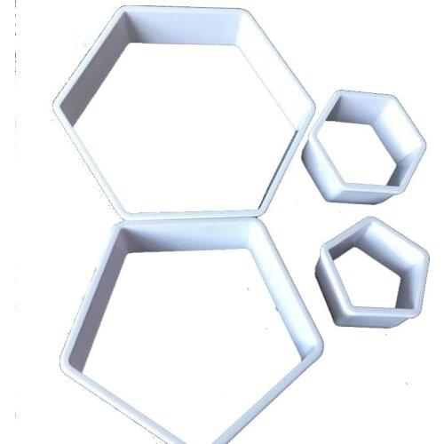 4Pcs/Set Cake Decorating Tools Soccer Ball Shape Cake Sugarcraft Bakeware Footbal Plastic Fondant Cutter DIY Baking Mold CT1115