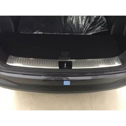 For Kia Sorento 2015-2017 Car Styling 304 Steel Rear Bumper Protector Window Trunk Protector Decorative Pedal