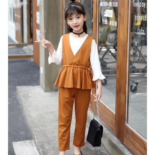 Girls three-piece suit cotton spring and autumn new childrens clothing casual vest + T-shirt + pants kids clothes