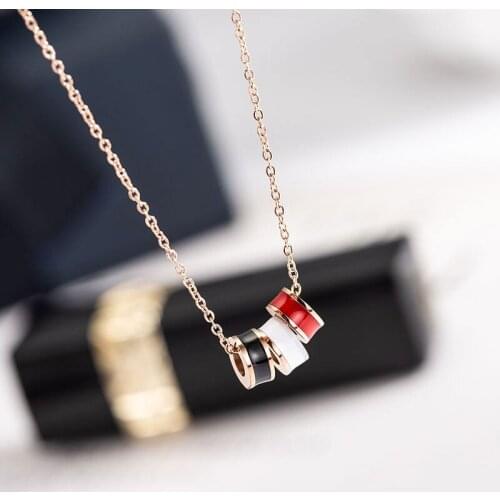 YUN RUO 2021 New Rose Gold Color Fashion Three Color Circle Round Pendant Necklace Titanium Steel Jewelry Woman Gift Never Fade