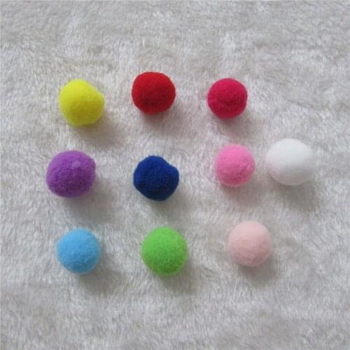 1000 pcs 1.5 cm Mini Fluffy Soft Pom Poms Pompoms Ball Handmade Kids Toys Wedding Decor DIY Sewing Craft Supplies