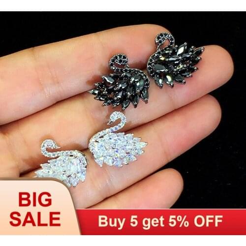 Cute Swan White/Black Rhinestone Stud Earrings for Women Fashion Animal Jewelry Elegant Earrings As Birthday Gifts