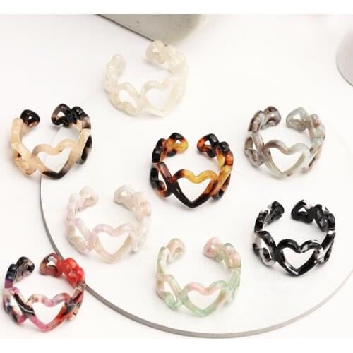 Leopard Designed Vintage Colorful Plastic Twisted Hollow Finger Ring Geometric Opening Resin Acetic Acid Acrylic Chain Ring