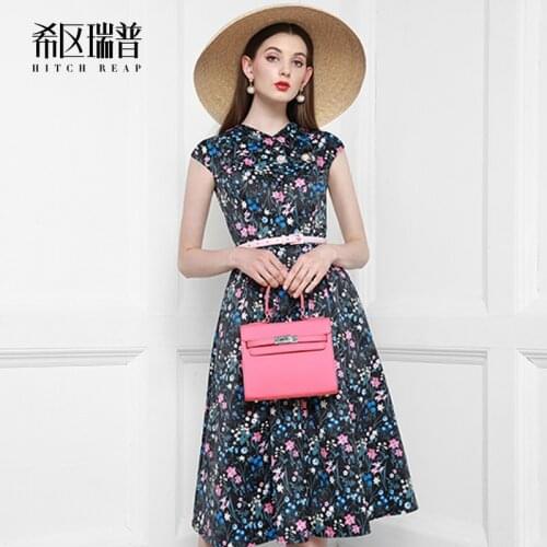 High End Celebrity Print Dress 2021 Summer New Fashion Temperament V-Neck Floral Dress