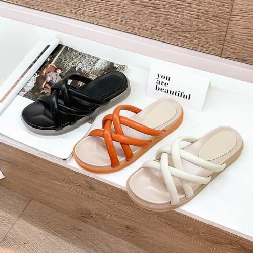 Ins net red sandals and slippers womens summer 2021 new outer wear flat thick bottom cross strap ladies sandals slippers