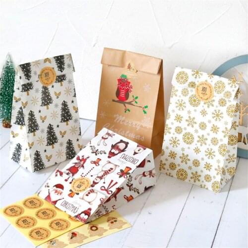 6pcs Kraft Paper Christmas Gift Bag Merry Christmas Wrapping Paper Bag Baking Candy Gift Bag With Sticker Packaging Bags