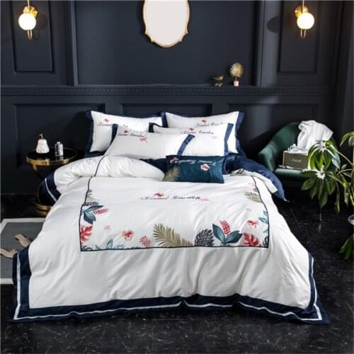 High-quality silky Egyptian cotton Bed linen set with embroidery craft flower pattern, lovely duvet cover 4 piece family set