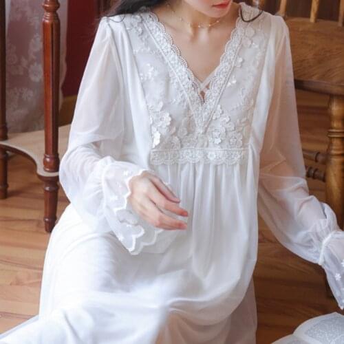 Women Vintage Nightgowns Embroidery Lace Peignoir White Mesh Long Night Dress Victorian Retro Fairy Sleepwear Nightwear Homewear