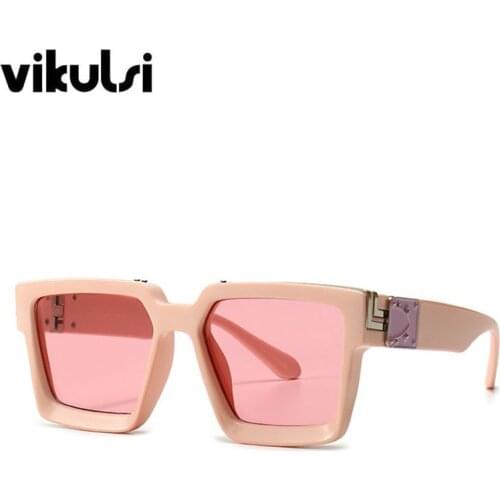 Delicate Elegant Womens Sunglasses Square Brand Design Metal Arm Sun Glasses Men Unisex Style Summer Travel Sunglasses Shades