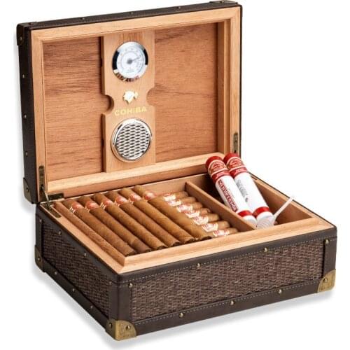 Cigar moisturizing box pine woven strip portable large capacity double humidifier storage cabinet cigar box can hold 50 PCS